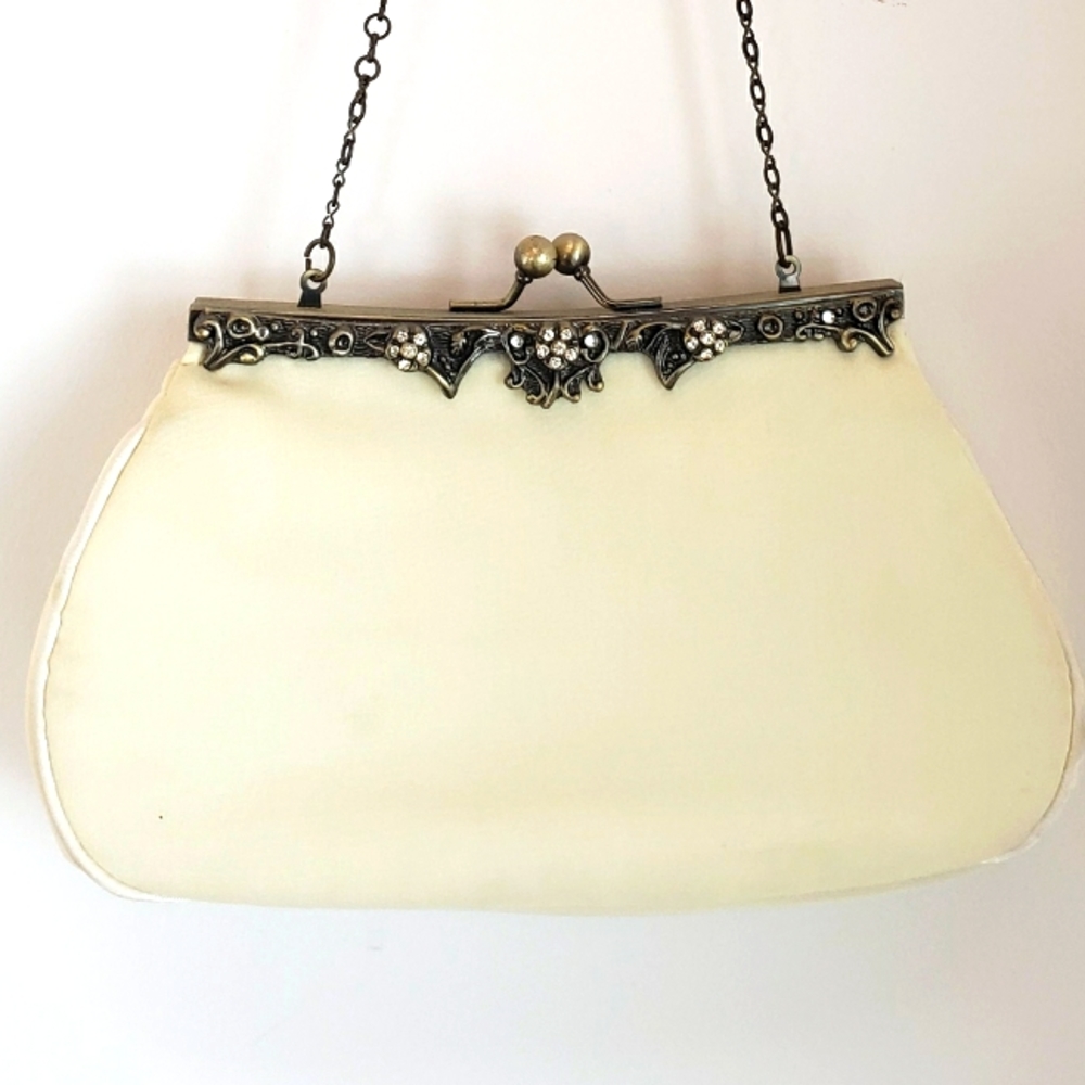Vintage purse
